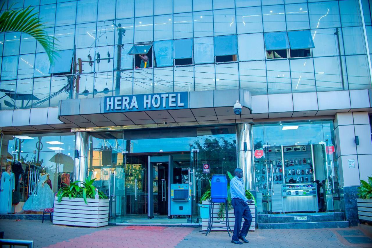 Hera Hotel Kampala Exterior foto