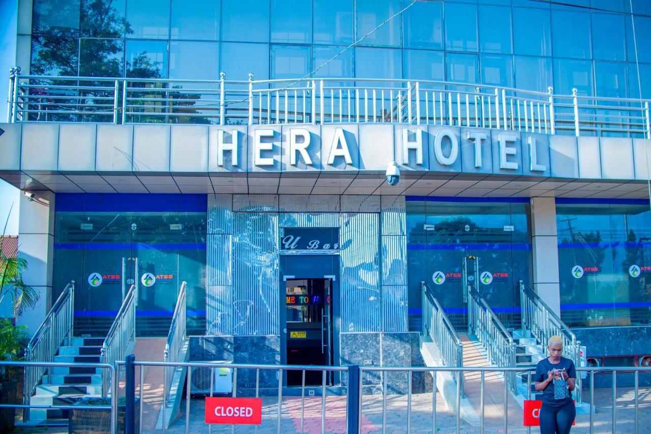 Hera Hotel Kampala Exterior foto